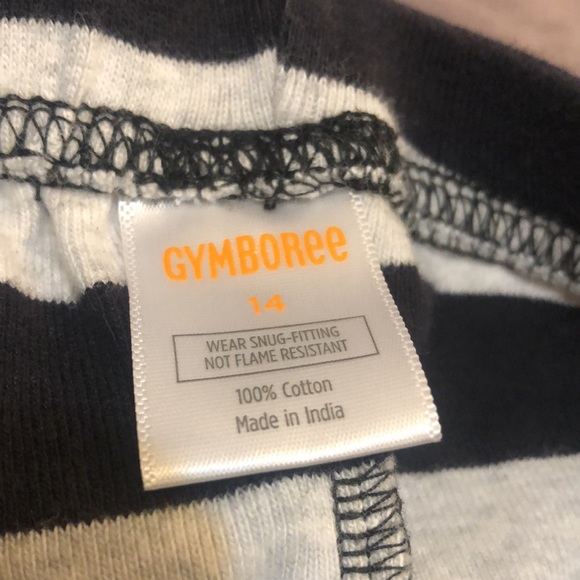 Boys size 14 Halloween pajama set from Gymboree, barely worn in great condition. - Picture 6 of 6